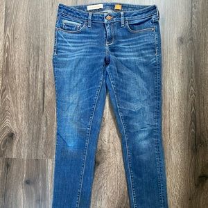 Anthropology Pilcro Low-Rise Straight Leg Blue jeans size 29